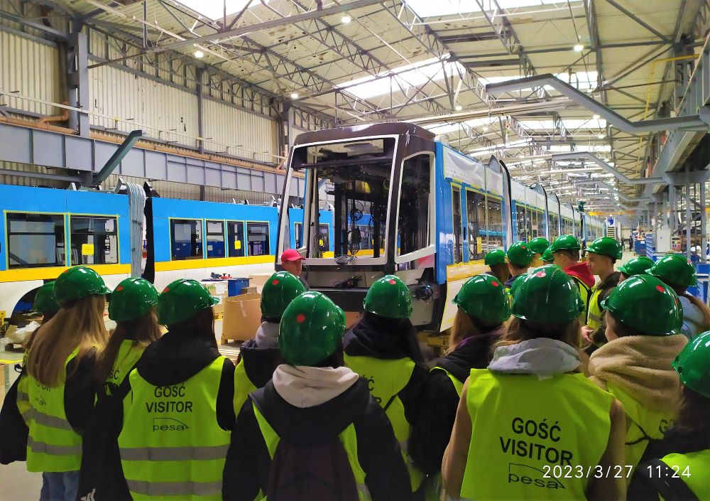 Ciekawe spotkanie w Zakładach PESA S.A.