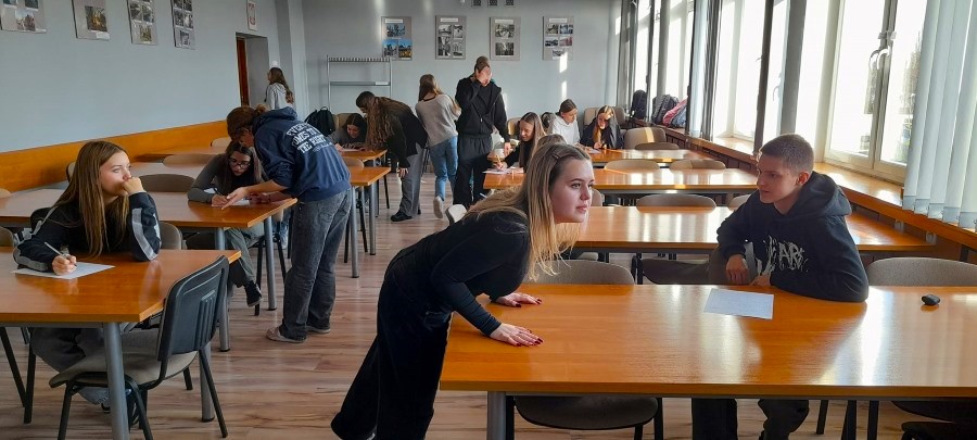 Biegające dyktando, czyli jak połączyć przyjemne z pożytecznym